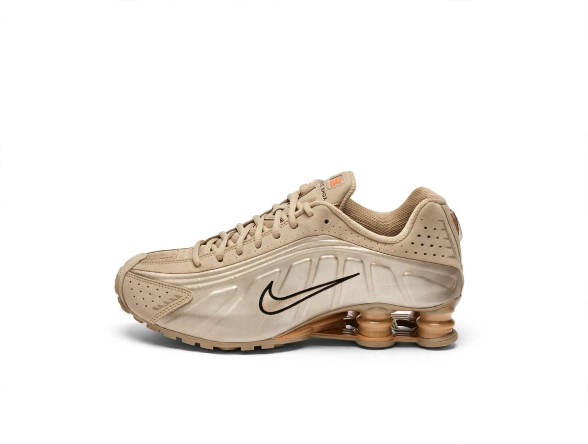 Zapatillas Nike Shox R4 - Beige/Tostado